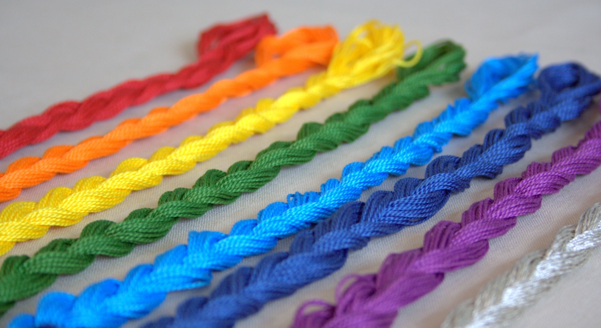 Needle and thread flat twists / stitch braids / quick tutorial 