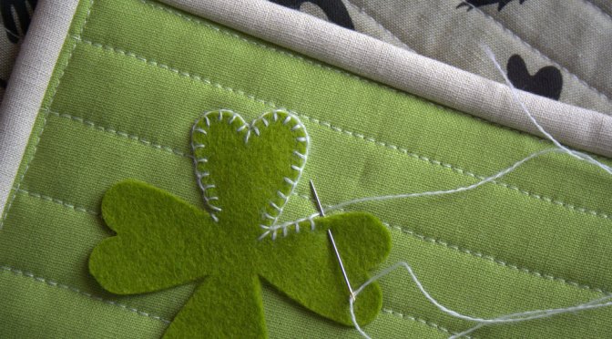 Lucky Love St. Patrick’s Day Reversible Table Runner {Sizzix Tutorial}