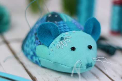 rosie mouse pin cushion a stitch in time